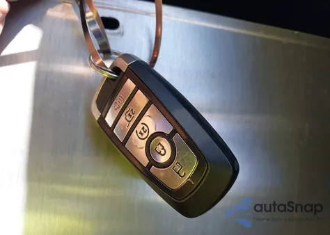 2019 Ford Explorer Xlt z USA, uszkodzony, nr VIN 1FM5K7D86KGA59763